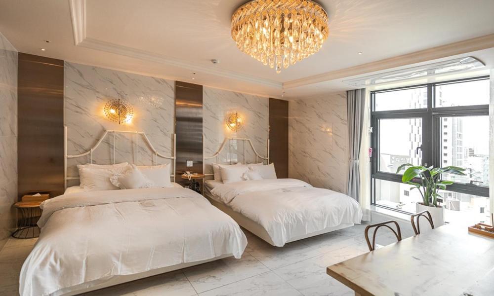 Daegu February Hotel Dongseongro Zewnętrze zdjęcie
