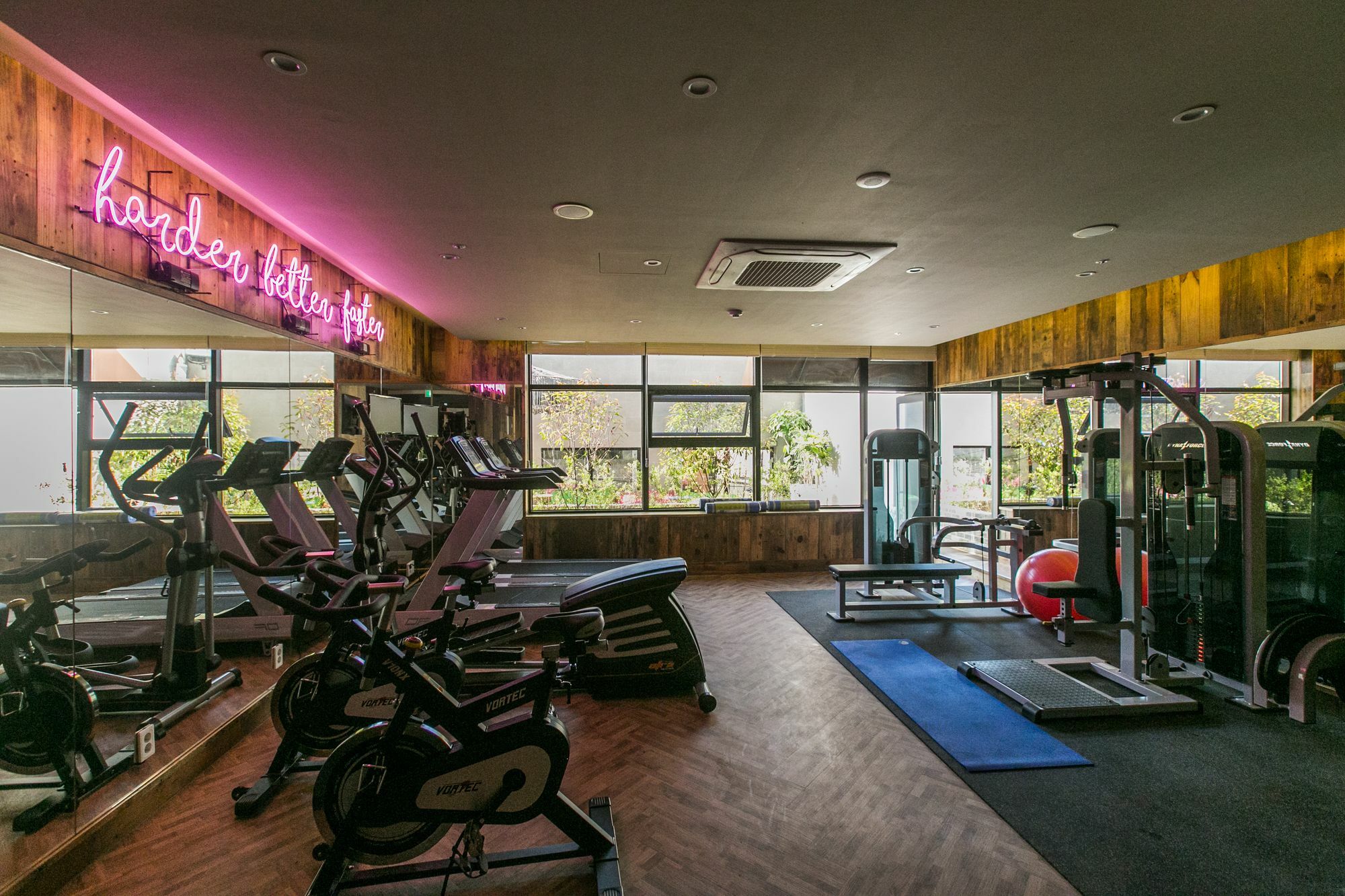 Daegu February Hotel Dongseongro Zewnętrze zdjęcie